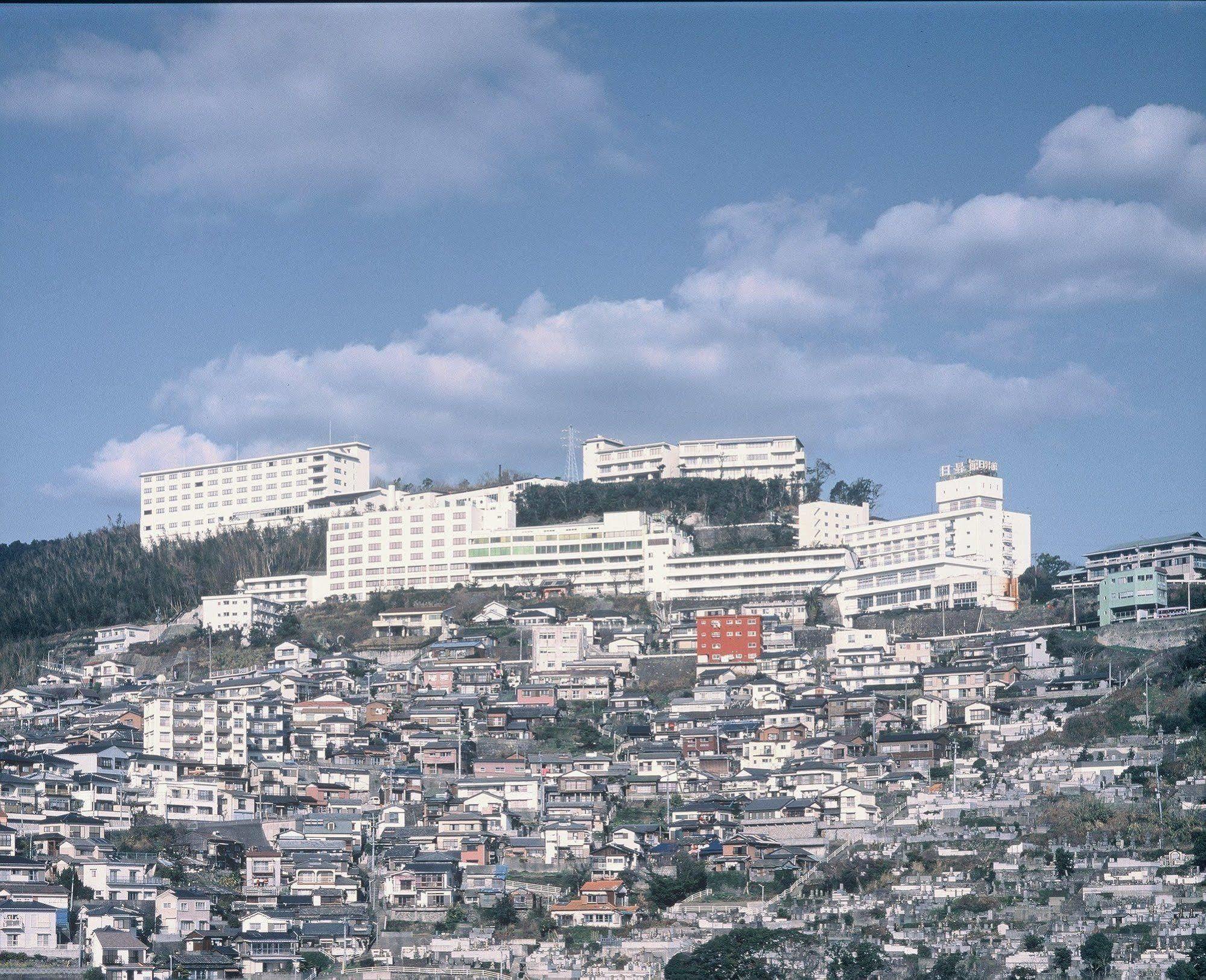 Nisshokan Shinkan Baishokaku Nagasaki Bagian luar foto